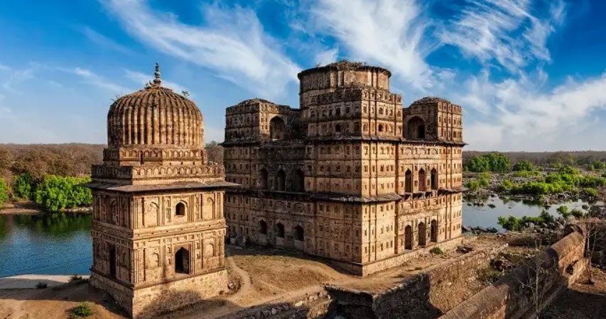 Utila Fort, Gwalior, Madhya Pradesh - Vushii.com